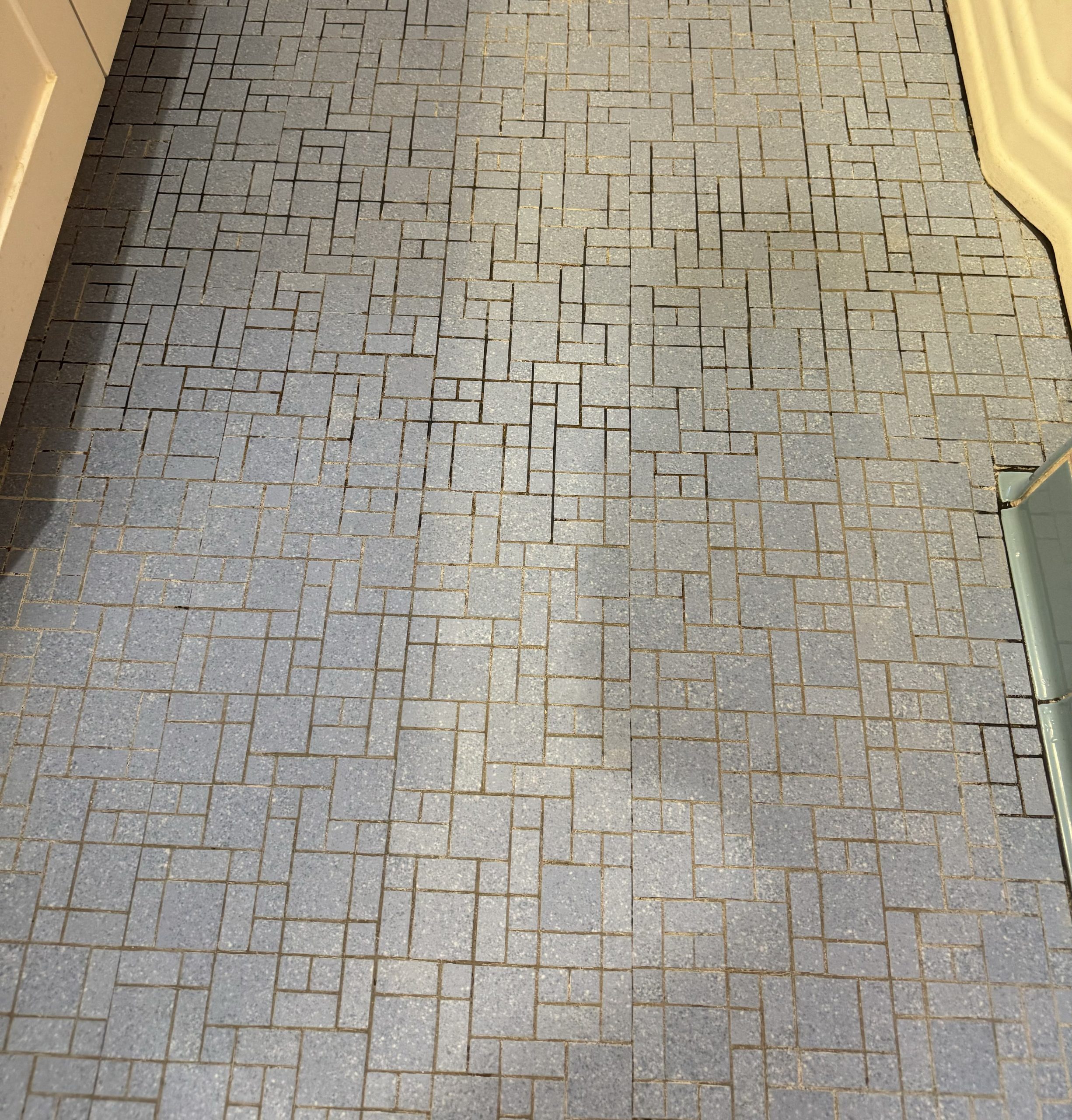 Transforming Old Tile with Grout Color Sealing in Austin TX