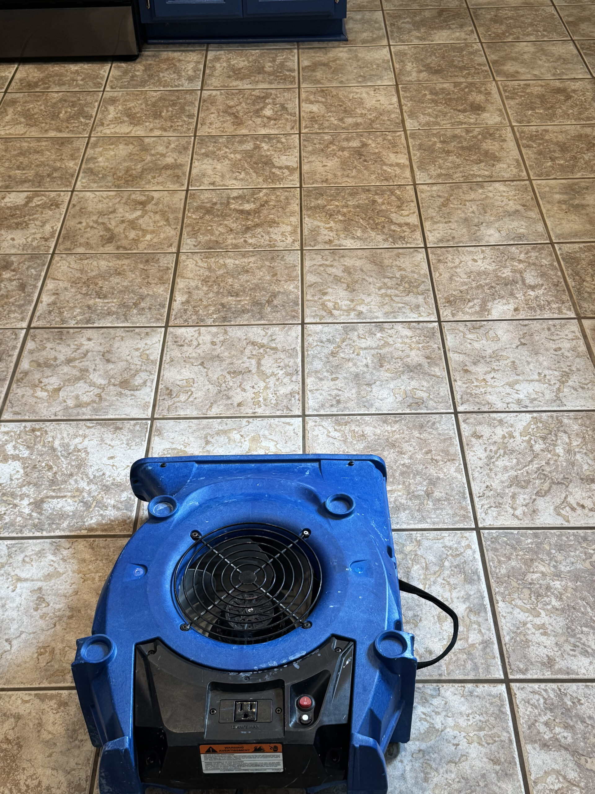 santa-fe-floor-cleaning-tile-dry-high-powered-fans santa-fe-floor-cleaning-tile-dry-high-powered-fans